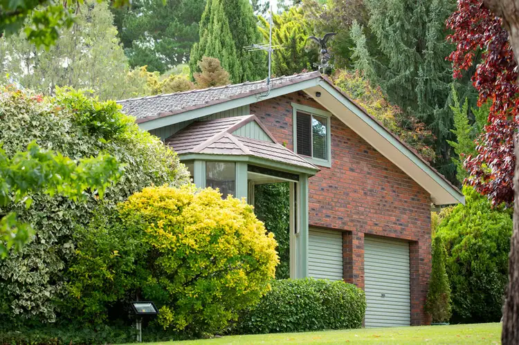 15 Oak Knob Road, Armidale NSW 2350