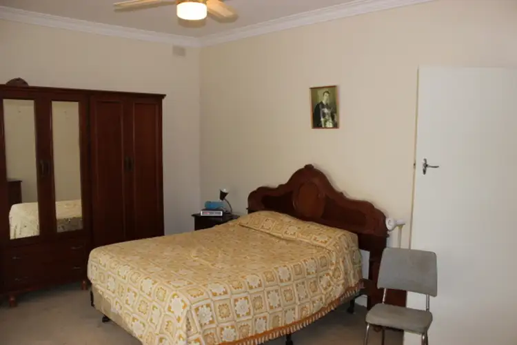 Fifth view of Homely house listing, 1 Waratah Court, Campbelltown SA 5074