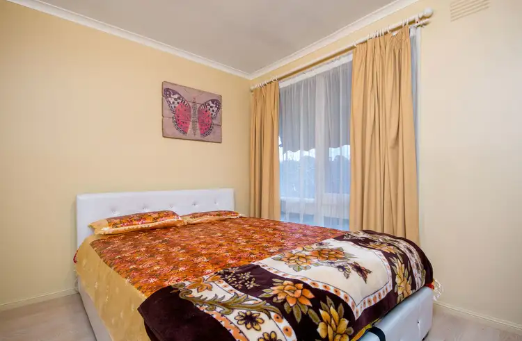 Sixth view of Homely house listing, 5 Highland Crescent, Mooroolbark VIC 3138