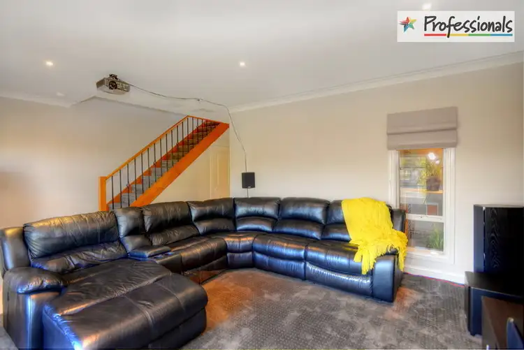 Fifth view of Homely house listing, 34 Nobel Banks Drive, Cairnlea VIC 3023