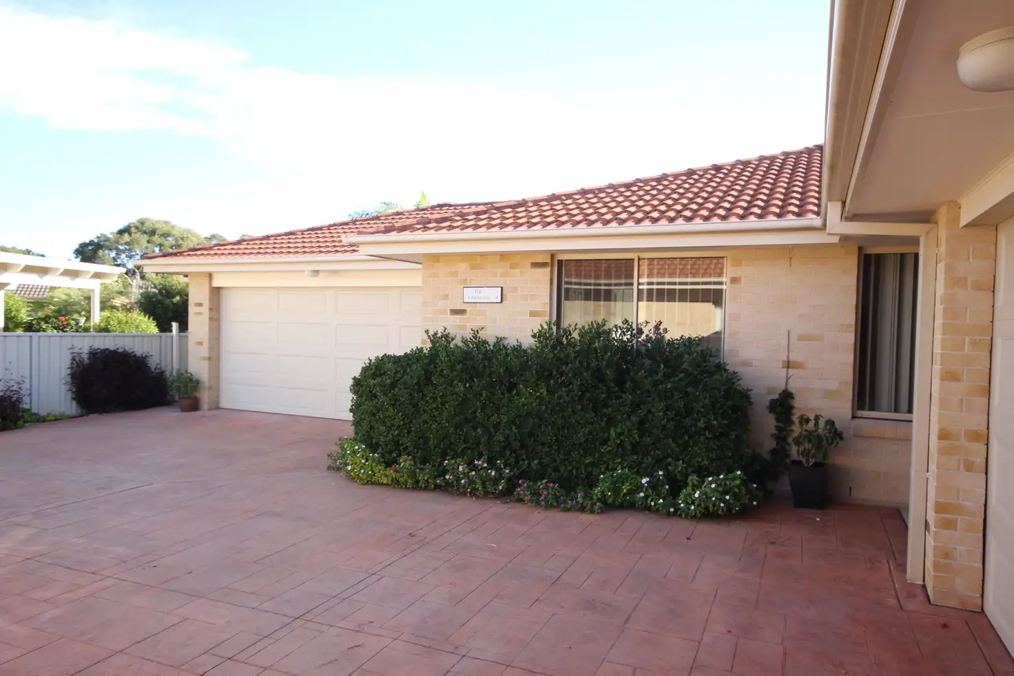 Main view of Homely villa listing, 2/8 Karloo Street, Forster NSW 2428