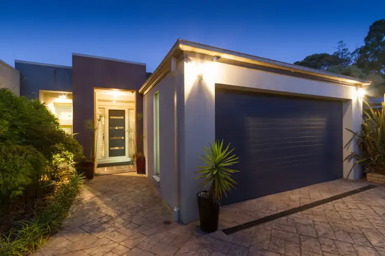 5 Stradbroke Road, Montrose VIC 3765