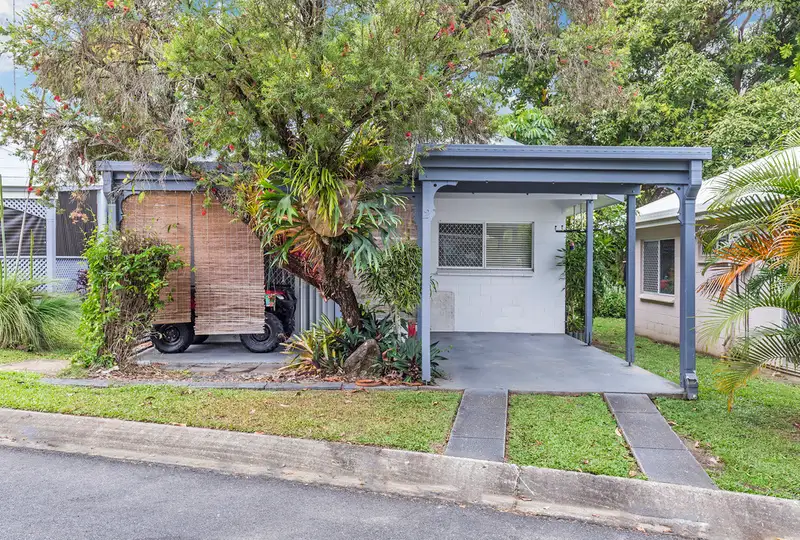 Main view of Homely villa listing, 2/191-199 Woodward Street, Whitfield QLD 4870