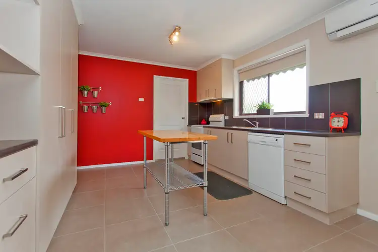 Fifth view of Homely house listing, 2/904 Doland Street, Albury NSW 2640