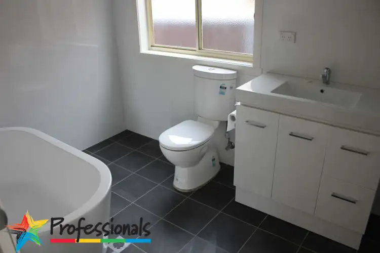 Seventh view of Homely house listing, 127 Durham Street, Bathurst NSW 2795