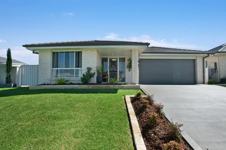 22 Semillon Ridge, Gillieston Heights NSW 2321