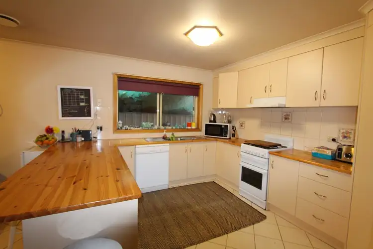 Second view of Homely house listing, 7 Aspin Gardens, Golden Square VIC 3555