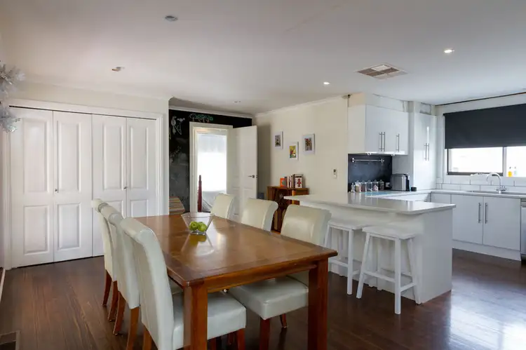 Sixth view of Homely house listing, 3 Coolaroo Court, Mooroolbark VIC 3138