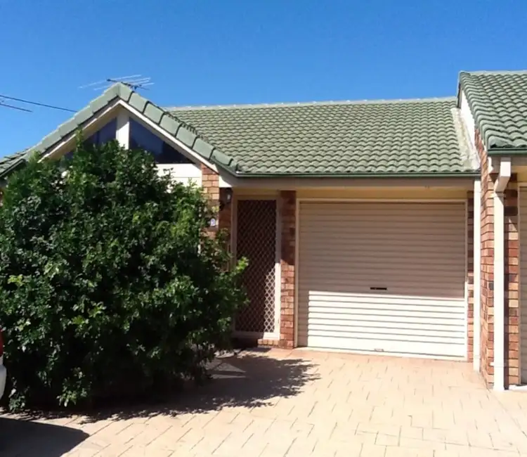 Main view of Homely unit listing, 3/13a Dunns Terrace, Scarborough QLD 4020