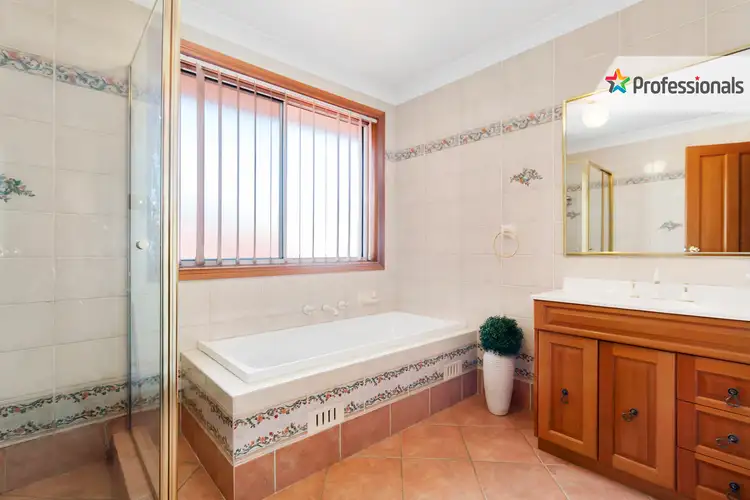 Sixth view of Homely house listing, 32 Kitson Way, Casula NSW 2170