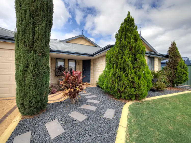 Second view of Homely house listing, 35 Teddington Loop, High Wycombe WA 6057