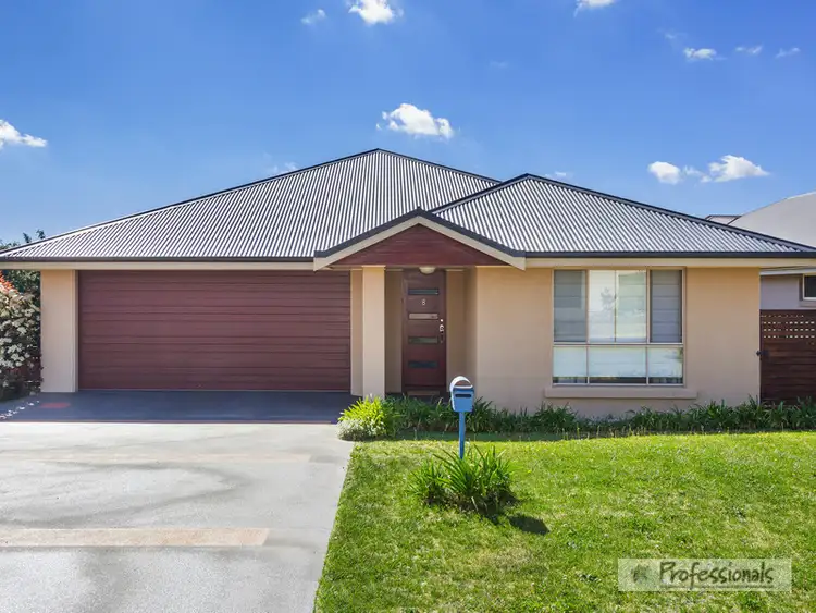 Main view of Homely house listing, 8 Mason Crescent, Armidale NSW 2350