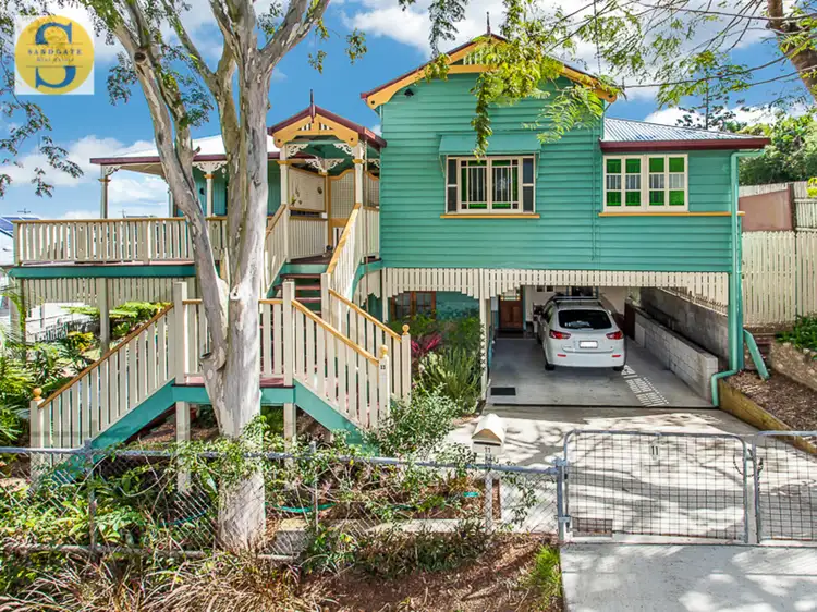 11 Curlew Street, Sandgate QLD 4017