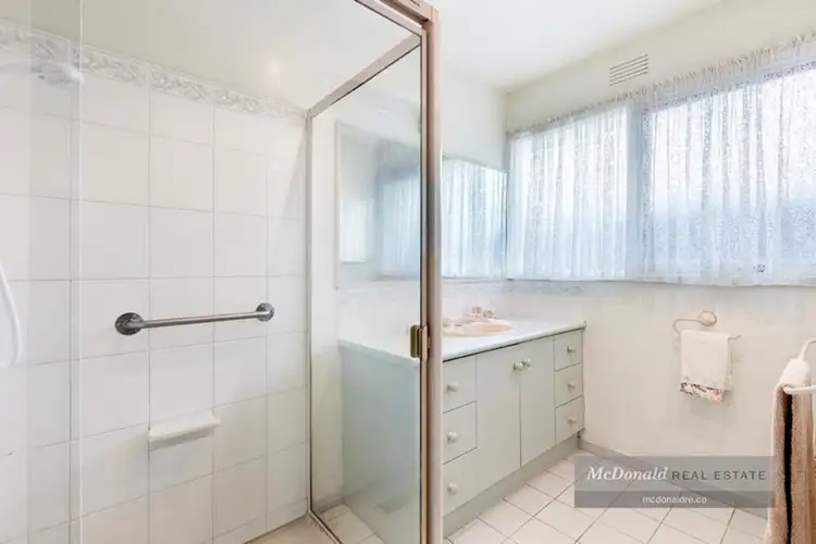 Fifth view of Homely house listing, 4 Koval Court, Springvale South VIC 3172