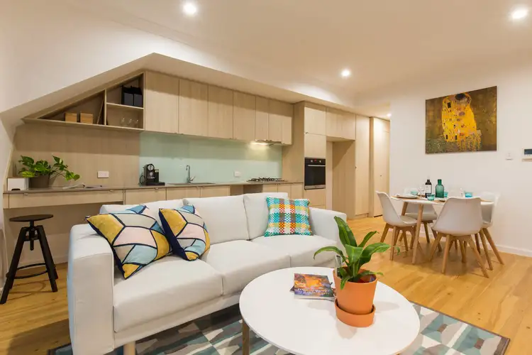 1/8 Salisbury Road, Rivervale WA 6103