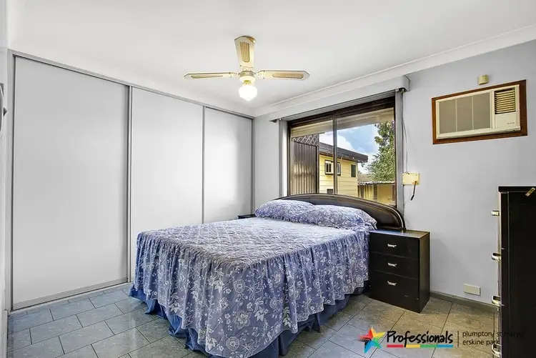 Fourth view of Homely house listing, 5 Tangaloa Crescent, Lethbridge Park NSW 2770