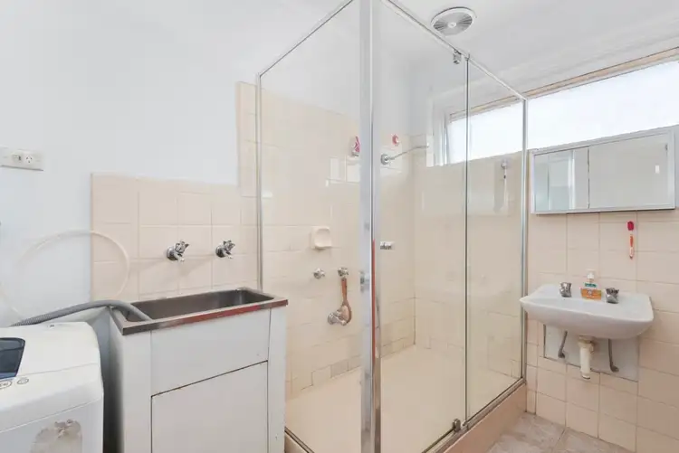 Fourth view of Homely apartment listing, 6/34 Bishop Street, Kingsville VIC 3012