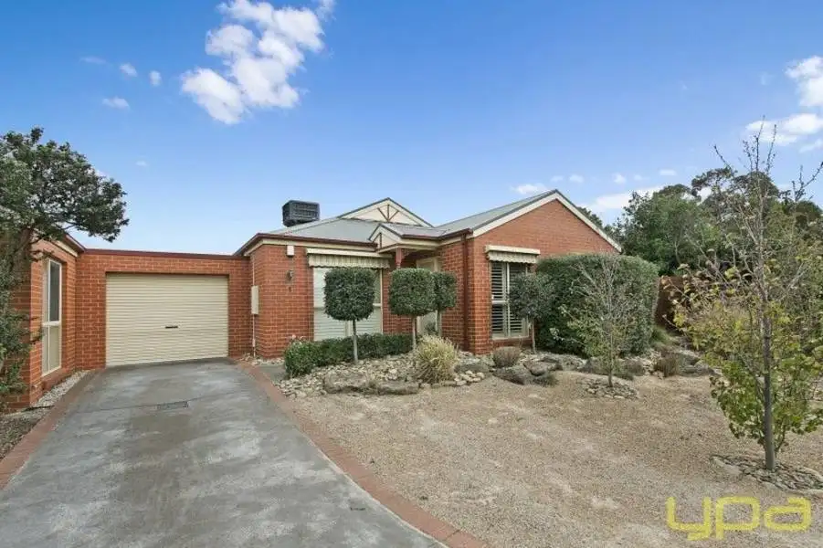 Main view of Homely unit listing, 1/9 Highlands Court, Sunbury VIC 3429