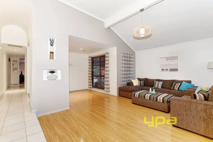 Second view of Homely house listing, 15 Pimelea Way, Hillside VIC 3037