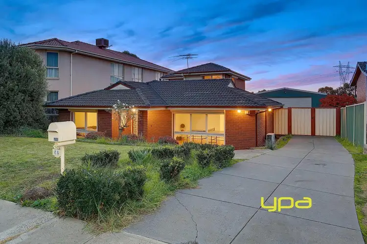 52 Pindari Avenue, Taylors Lakes VIC 3038