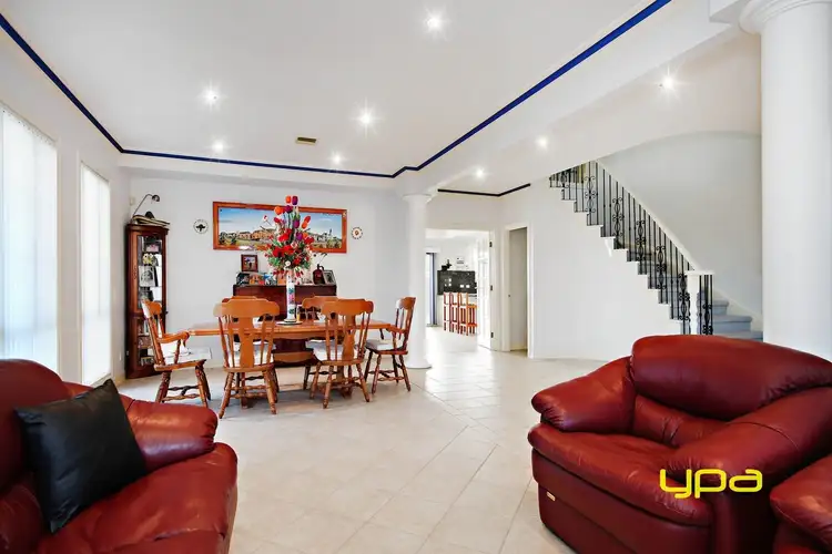 Fifth view of Homely house listing, 25 Perceval Crescent, Taylors Lakes VIC 3038