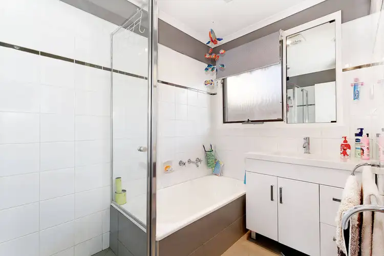 Sixth view of Homely house listing, 7 Parton Place, Craigieburn VIC 3064