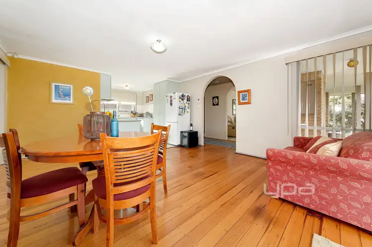 Second view of Homely house listing, 8 Mitford Crescent, Craigieburn VIC 3064