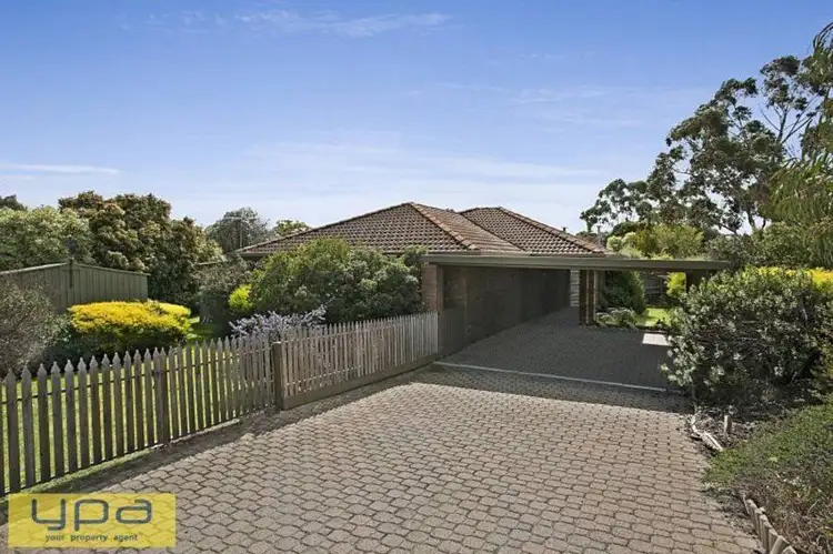 238 Elizabeth Drive, Sunbury VIC 3429