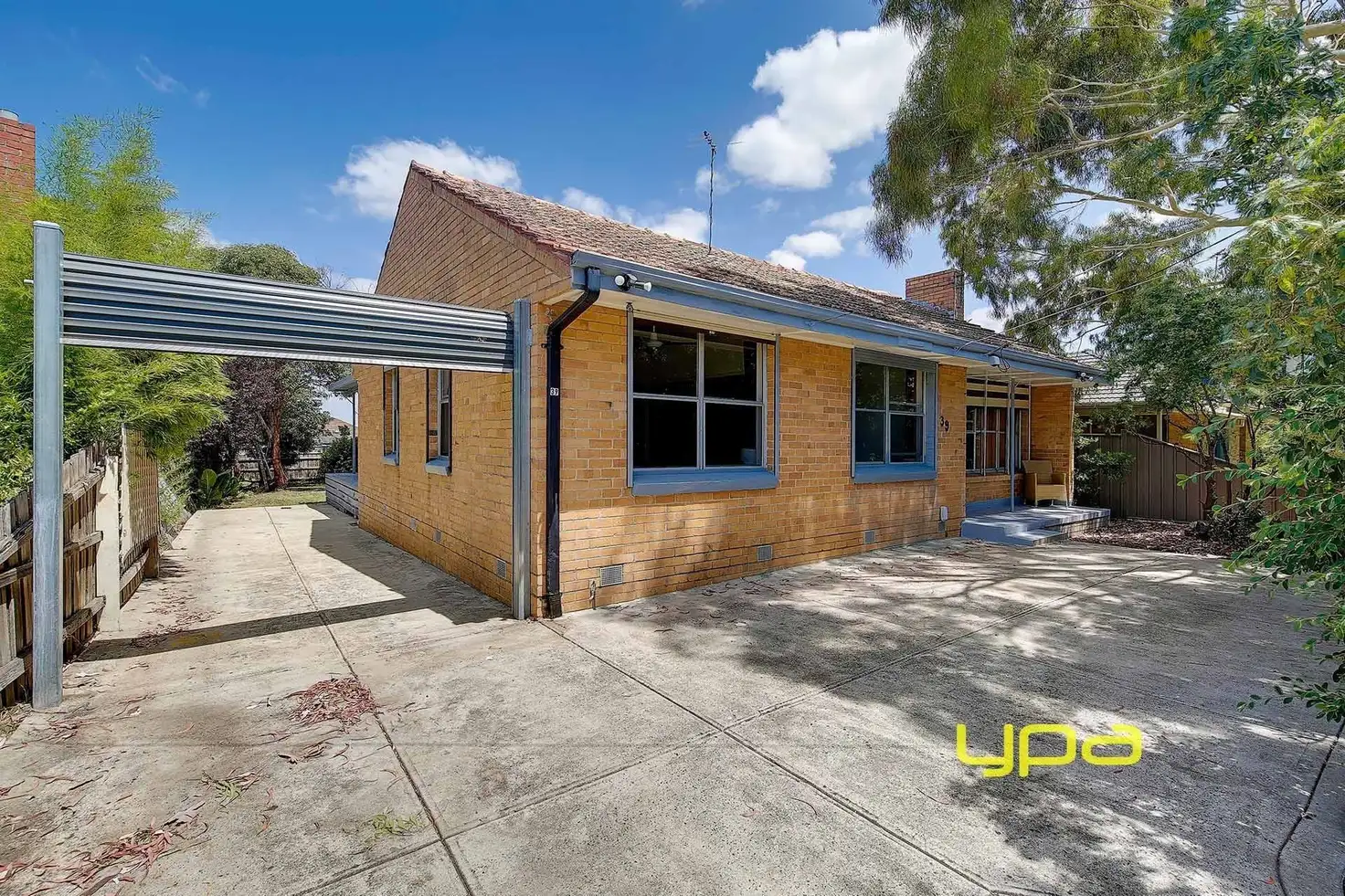Main view of Homely house listing, 39 Emu Parade, Jacana VIC 3047