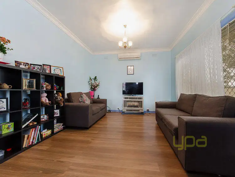 Fourth view of Homely house listing, 2/15 Albert Crescent, St Albans VIC 3021