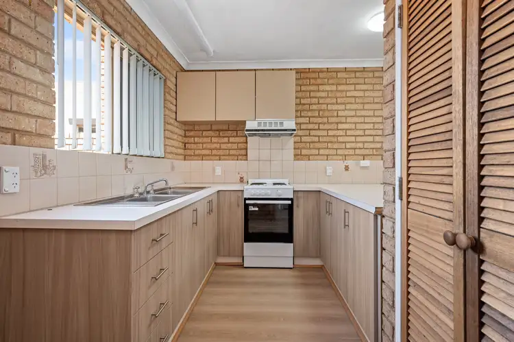Sixth view of Homely townhouse listing, 4/9 Maritana Street, Piccadilly WA 6430