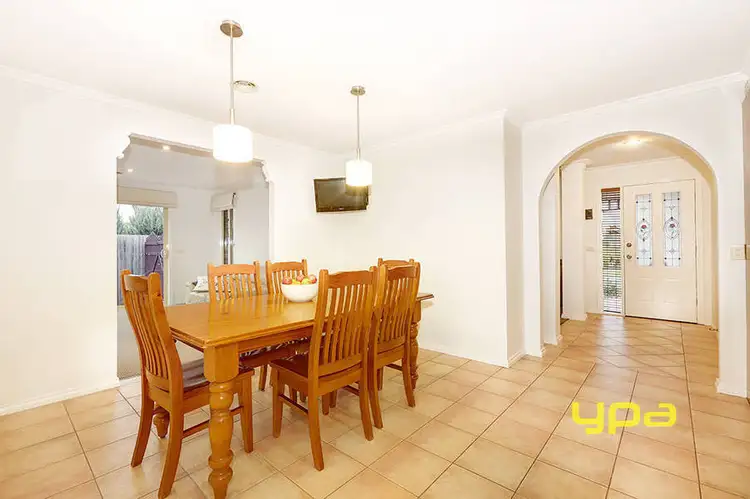 Seventh view of Homely house listing, 6 Cassinia Close, Delahey VIC 3037