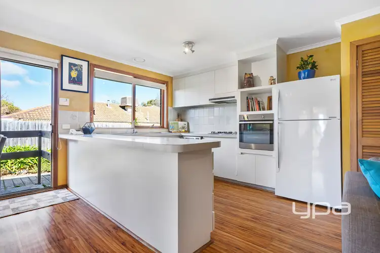Third view of Homely house listing, 6 Gowrie Court, Sunbury VIC 3429