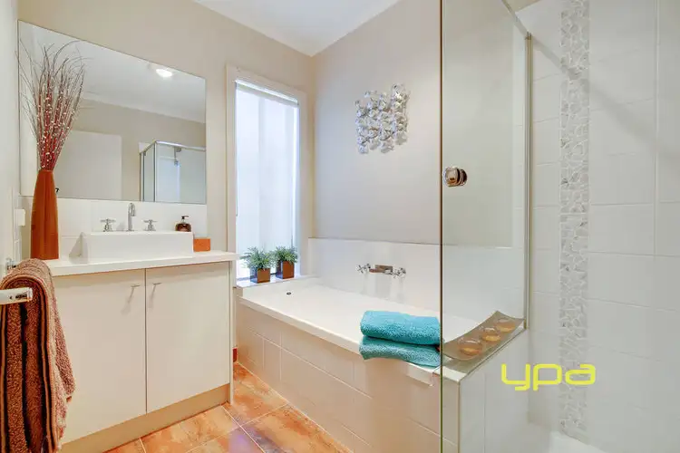 Sixth view of Homely house listing, 6 Fieldstone Place, Tarneit VIC 3029
