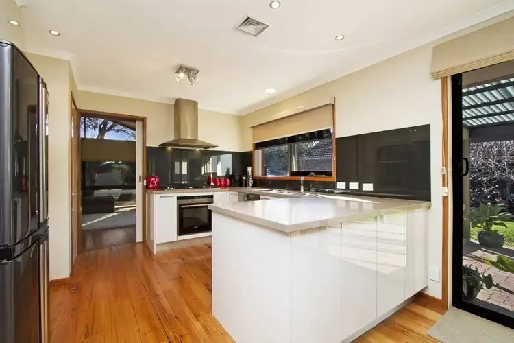 57 Dunrossil Drive, Sunbury VIC 3429