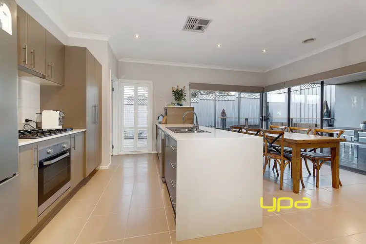 Fifth view of Homely house listing, 15 Douglas Court, Westmeadows VIC 3049