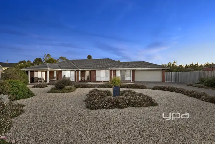 Second view of Homely house listing, 15 Malbec Court, Sunbury VIC 3429