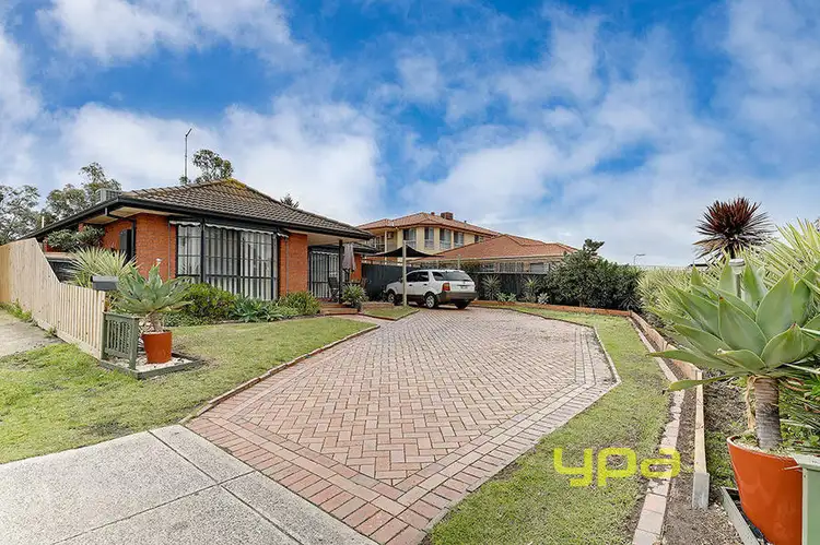 8 Cherry Court, Meadow Heights VIC 3048