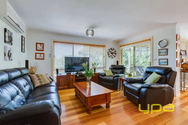 Second view of Homely house listing, 2 Milan Court, Sunbury VIC 3429
