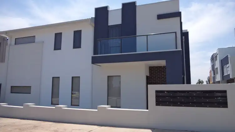 7/79-89 Lancefield Drive