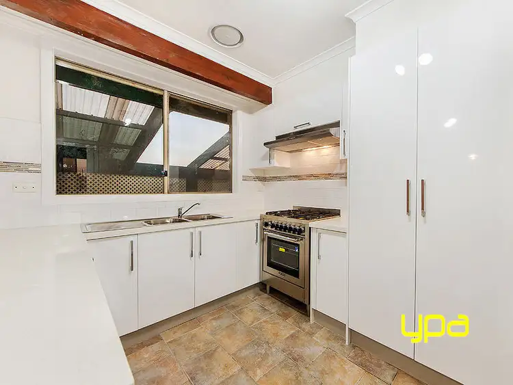 Fourth view of Homely unit listing, 2/11 Hook Street, St Albans VIC 3021