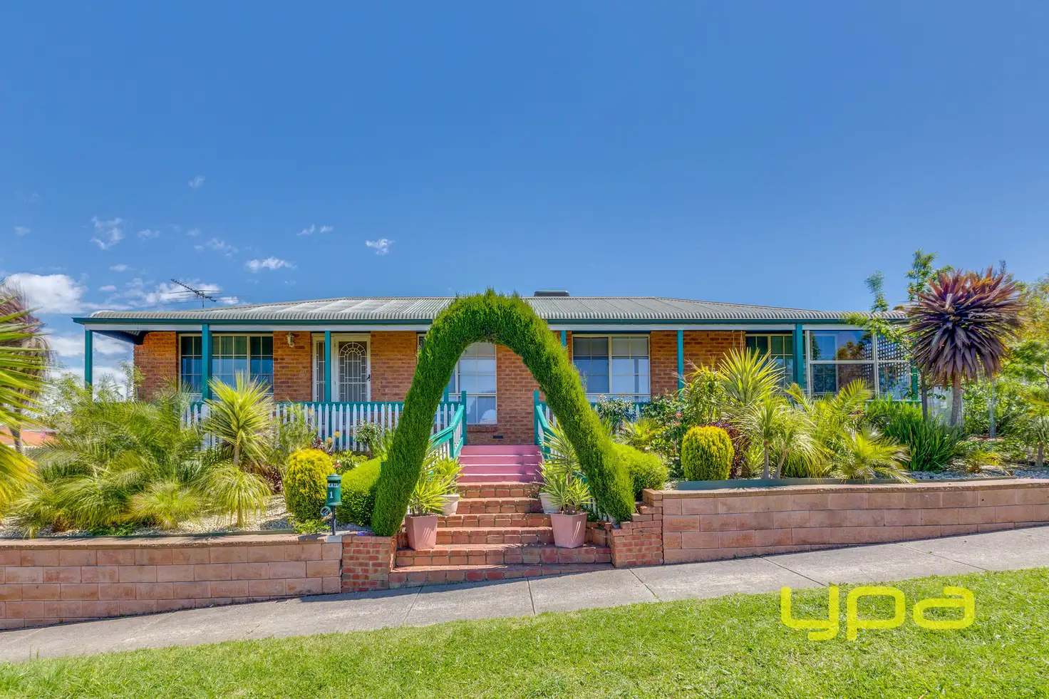 Main view of Homely house listing, 1 Redwood Close, Meadow Heights VIC 3048