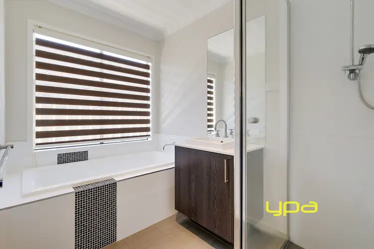 Seventh view of Homely house listing, 3 Armadale Court, Tarneit VIC 3029