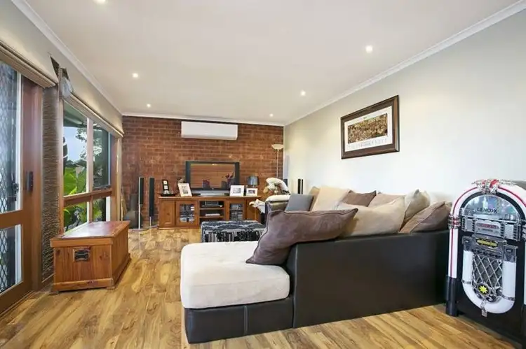 Fifth view of Homely house listing, 3 Bruce Court, Sunbury VIC 3429