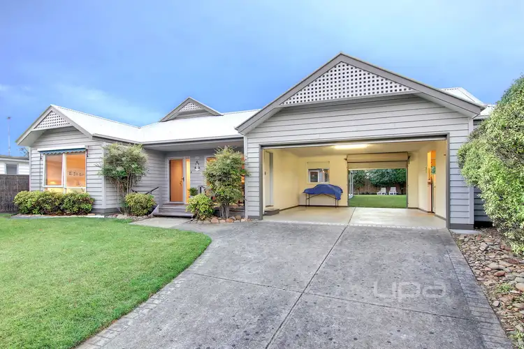 63 Lady Nelson Drive, Sorrento VIC 3943
