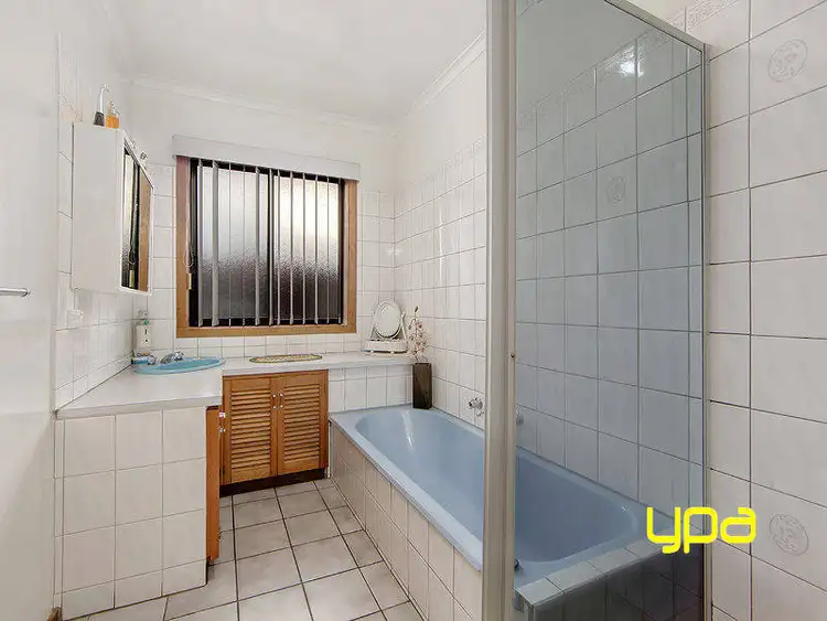 Seventh view of Homely house listing, 300 Furlong Road, St Albans VIC 3021