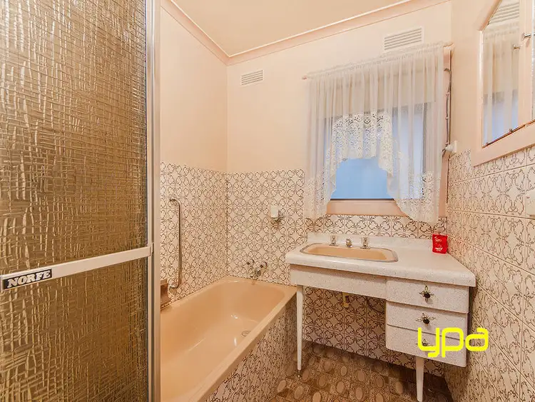 Seventh view of Homely house listing, 16 Kodre Street, St Albans VIC 3021