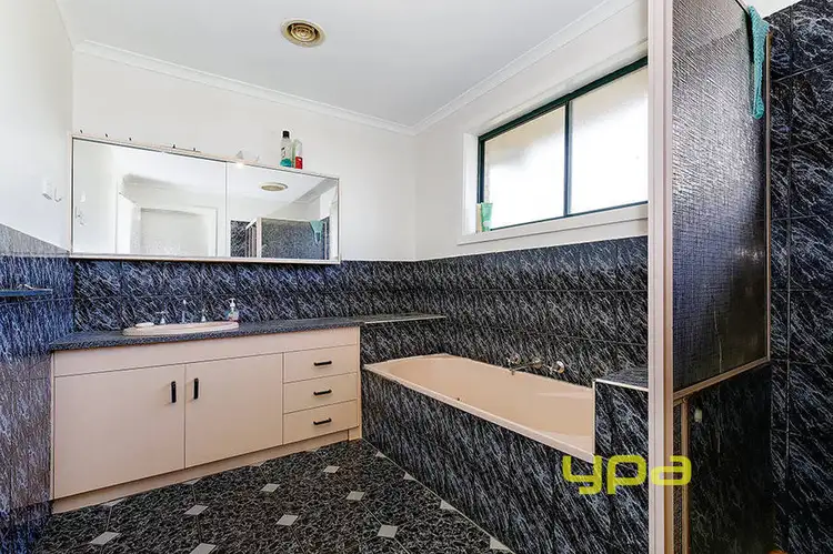 Seventh view of Homely house listing, 15 Bronco Court, Meadow Heights VIC 3048