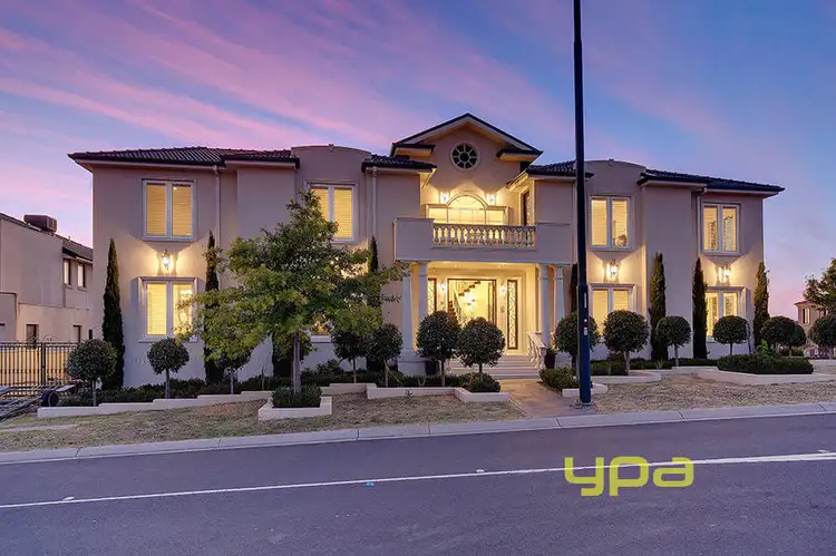31 Helmsdale Crescent, Greenvale VIC 3059