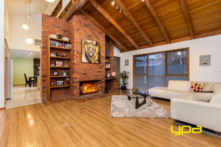 Fourth view of Homely house listing, 10 Panamuna Avenue, Taylors Lakes VIC 3038